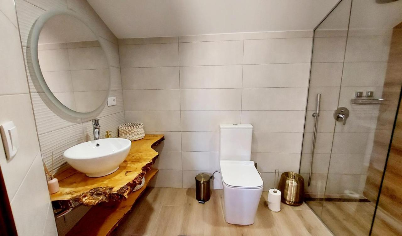 Sunny Duplex In Front Of Campello Beach Ел Кампело Екстериор снимка