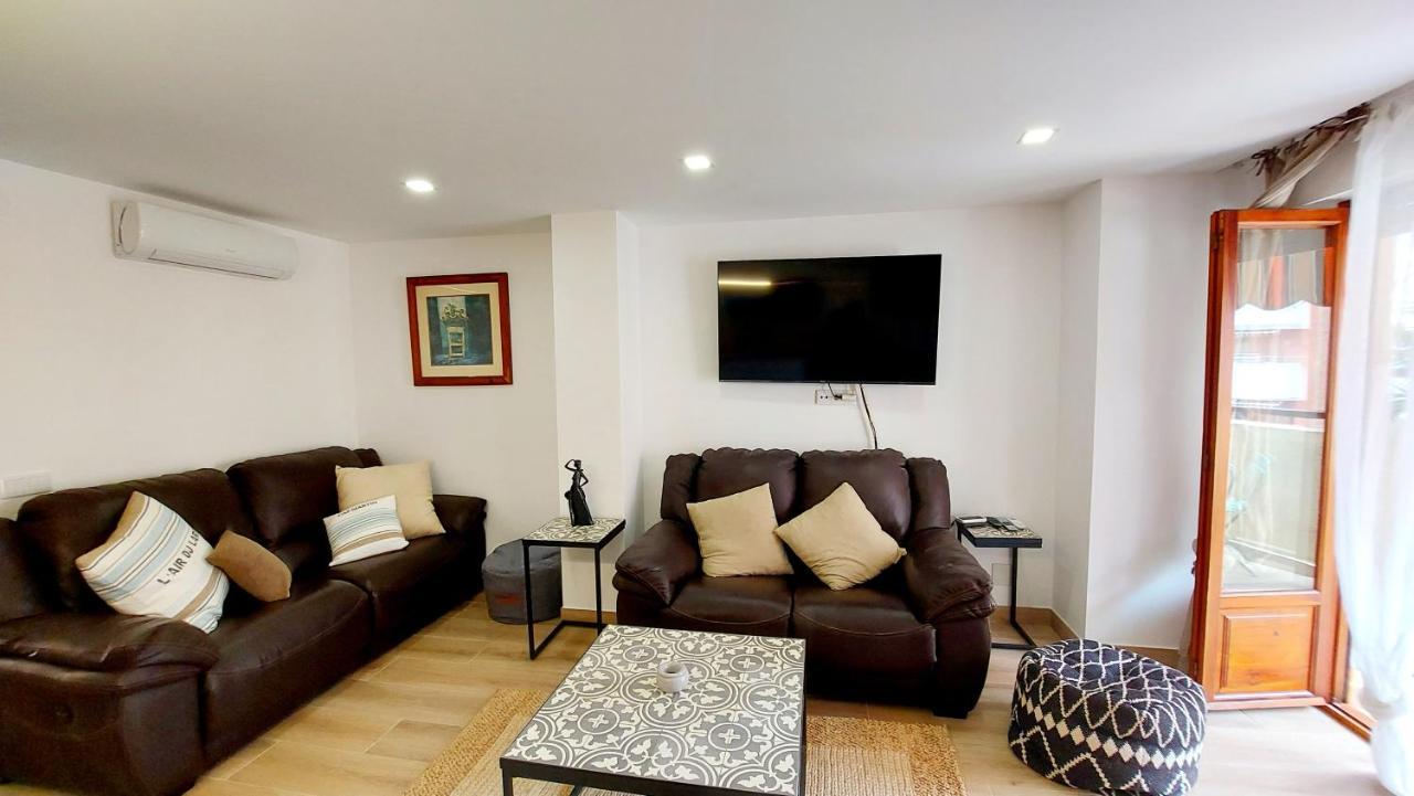 Sunny Duplex In Front Of Campello Beach Ел Кампело Екстериор снимка