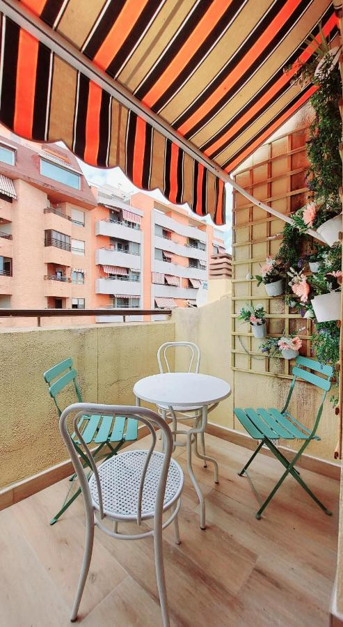 Sunny Duplex In Front Of Campello Beach Ел Кампело Екстериор снимка